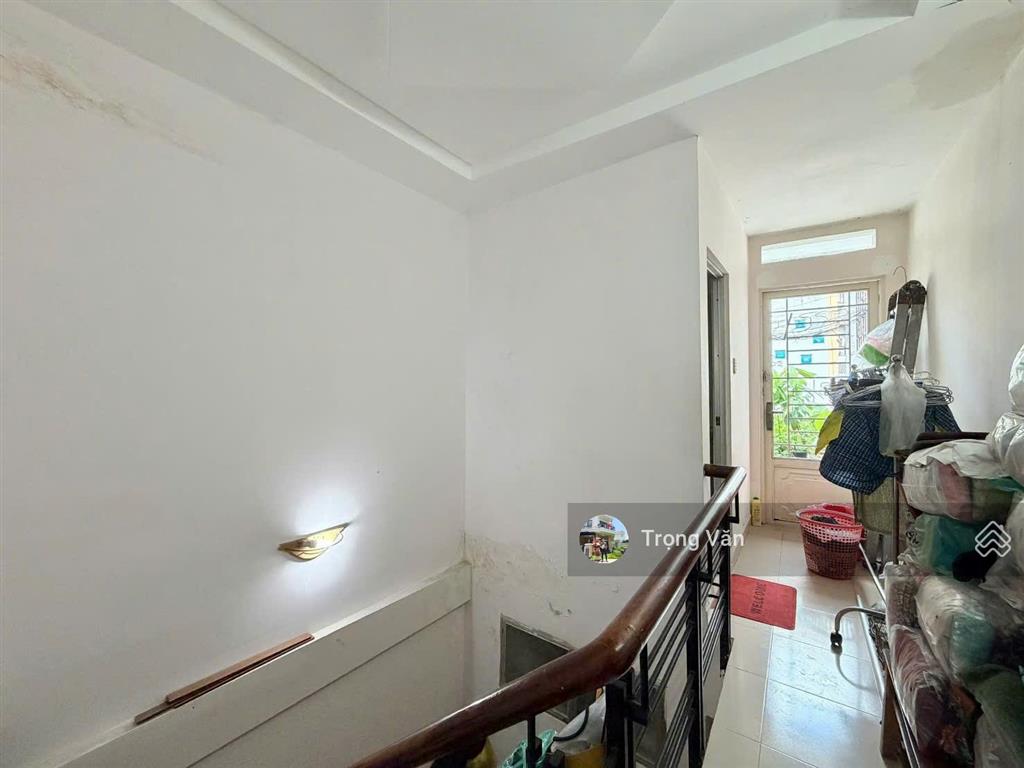 Nhà mặt hẻm xe tải 6m sát mặt tiền lê văn sỹ quận 3  sổ 49,6m². chỉ 10,6 tỷ