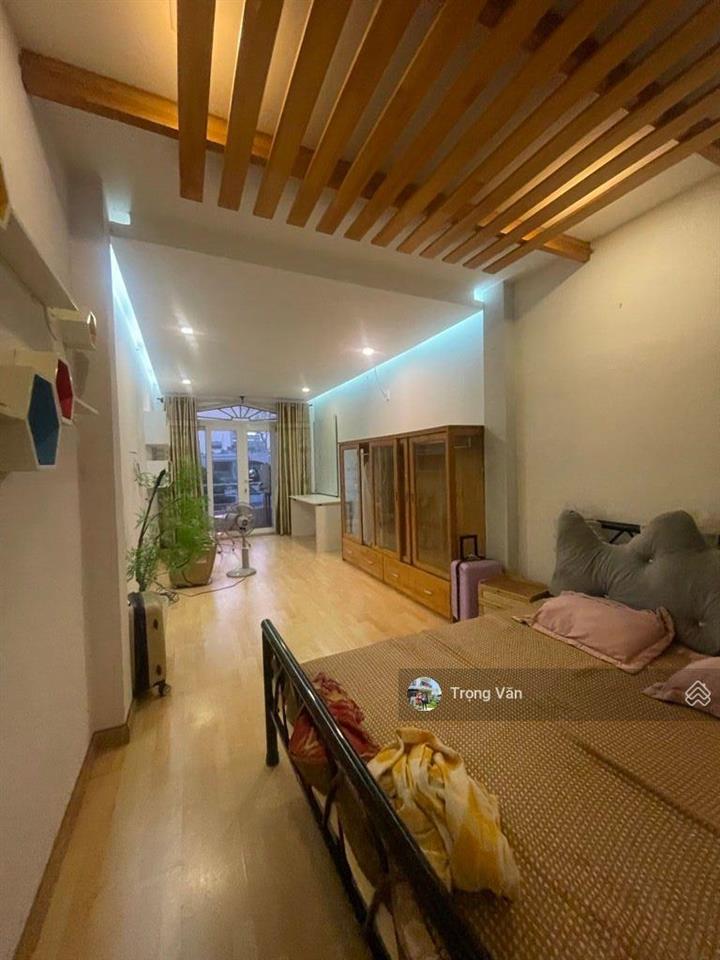 Hẻm 4m tôn thất tùng  nhà 5 tầng hc đủ  5pn 6wc  diện tích 62m². chỉ 13,9 tỷ