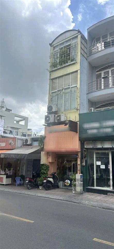 Mặt tiền huỳnh văn bánh  nhà 4 tầng 4pn 4wc  sổ 40,6m². chỉ 12,5 tỷ