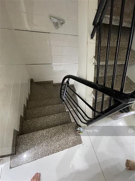 Mặt tiền huỳnh văn bánh  nhà 4 tầng 4pn 4wc  sổ 40,6m². chỉ 12,5 tỷ