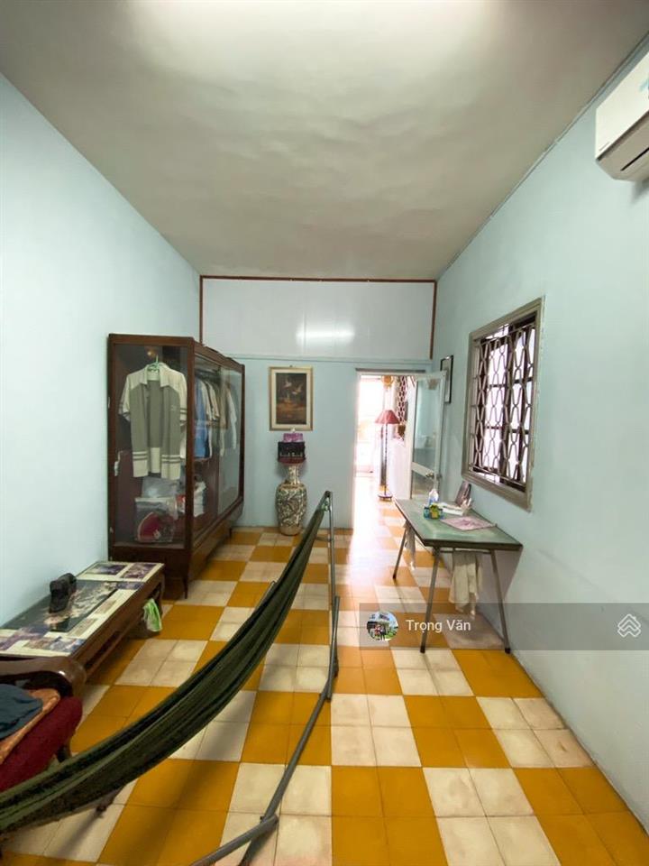 Căn góc mặt tiền trần hưng đạo (40m)  nhà 4 tầng btct hc đủ  sổ 58,2m². giá tốt 23,5 tỷ