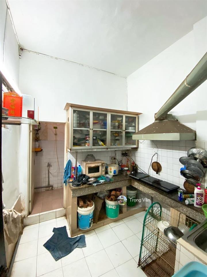 Căn góc mặt tiền trần hưng đạo (40m)  nhà 4 tầng btct hc đủ  sổ 58,2m². giá tốt 23,5 tỷ