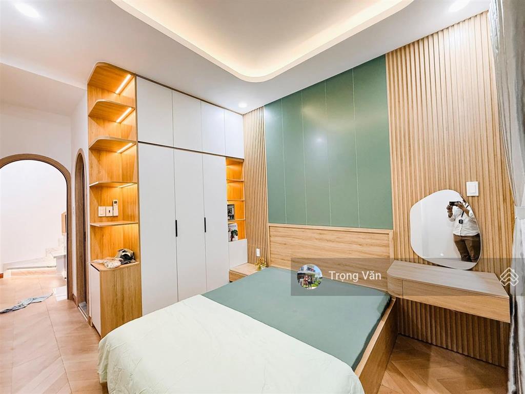 1 căn duy nhất  võ văn tần hiếm bán  nhà 4 tầng 2pn 3wc. chỉ 4,95 tỷ
