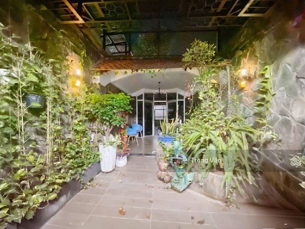 Mặt tiền lý thường kiệt (30m)  nhà 6 tầng 360m² sàn hc đủ. giá 32,5 tỷ