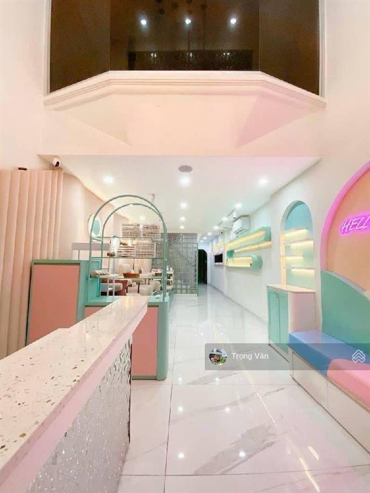 Mặt tiền lý thường kiệt (30m)  nhà 6 tầng 360m² sàn hc đủ. giá 32,5 tỷ
