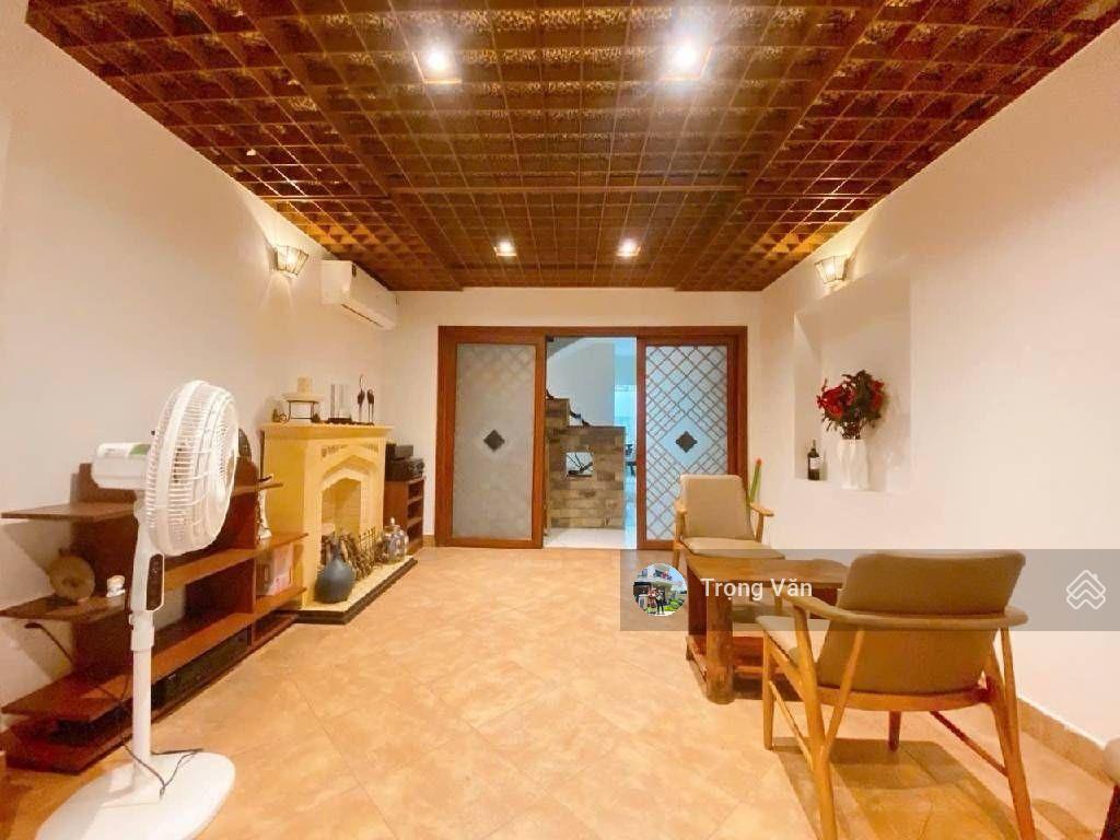 Mặt tiền lý thường kiệt (30m)  nhà 6 tầng 360m² sàn hc đủ. giá 32,5 tỷ