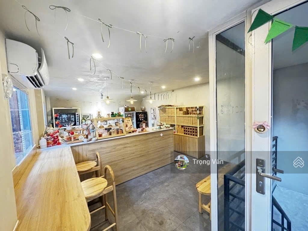 Căn góc mặt tiền trần huy liệu (14m)  sổ 54m² (ngang 12,85 x dài 4,3). chỉ 10,5 tỷ