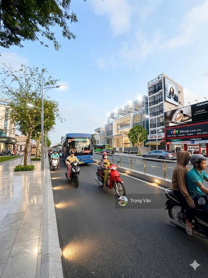 Mặt tiền trường chinh (35m)  nhà 4 tầng  dt 4 x 17,07m hết lg. chỉ 16,5 tỷ