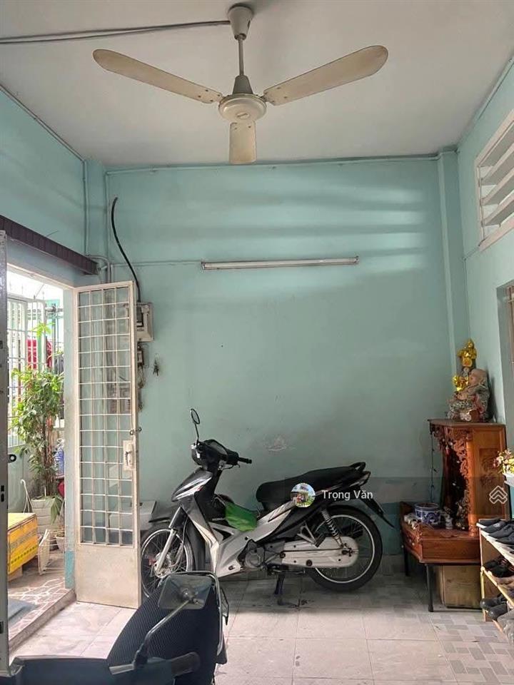 1 đời chủ  dãy phòng trọ 134m²  hẻm sạch, thoáng. chỉ 10,8 tỷ