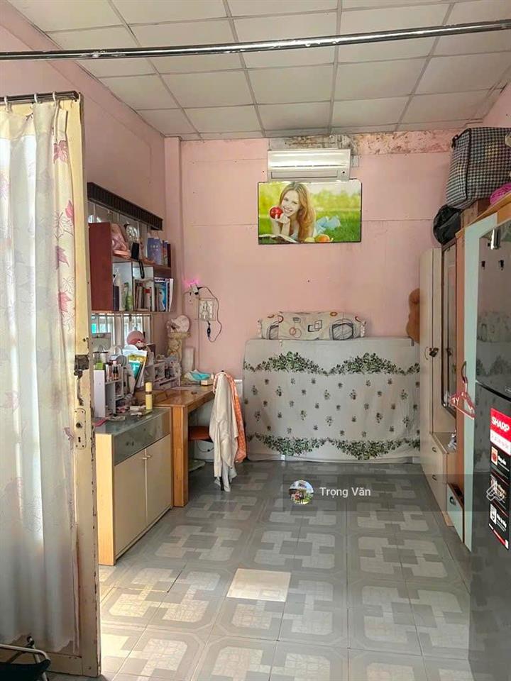 1 đời chủ  dãy phòng trọ 134m²  hẻm sạch, thoáng. chỉ 10,8 tỷ