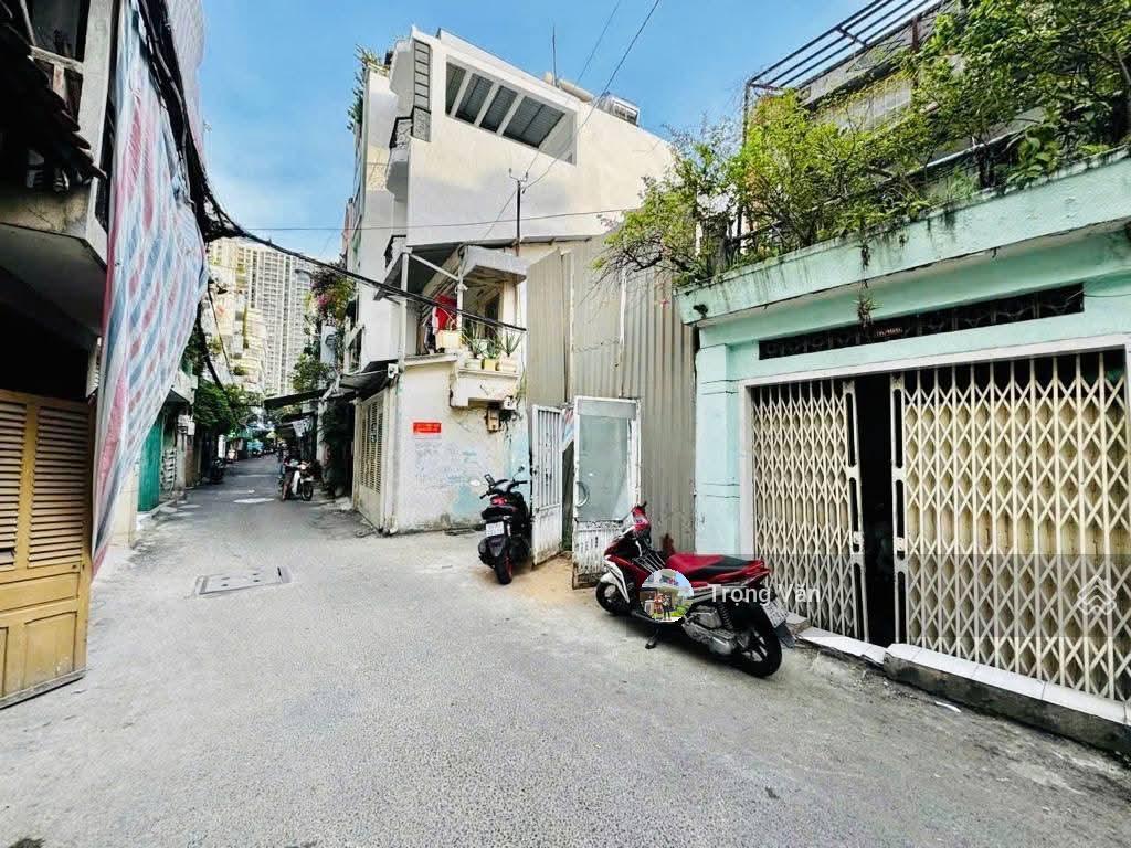 Lô đất 2 mặt  hẻm xe hơi võ văn kiệt  sổ 37,7m²  gpxd 2026 được 5 tầng. chỉ 8,65 tỷ