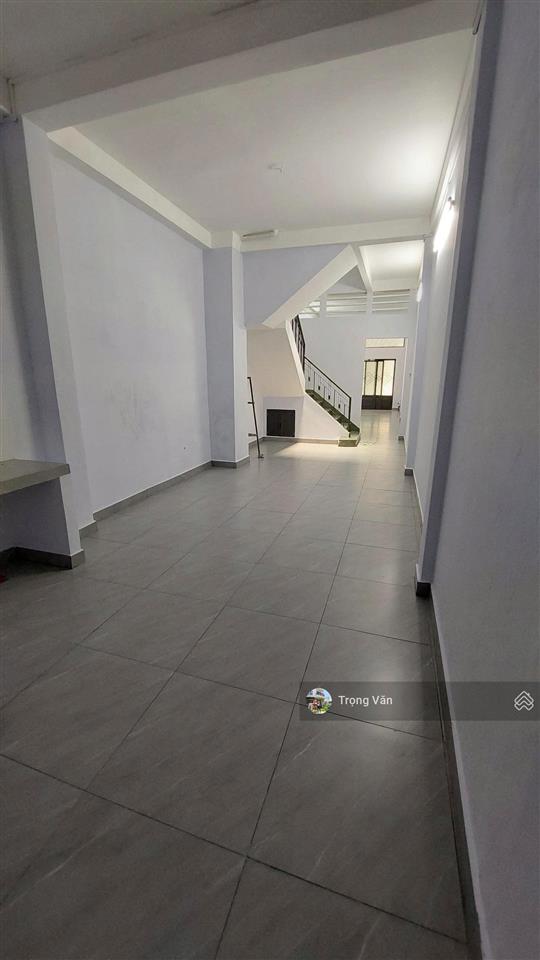 Giá tốt 10,9 tỷ  sổ 61,79m²  sát mặt tiền đinh tiên hoàng  hẻm thoáng gần 4m