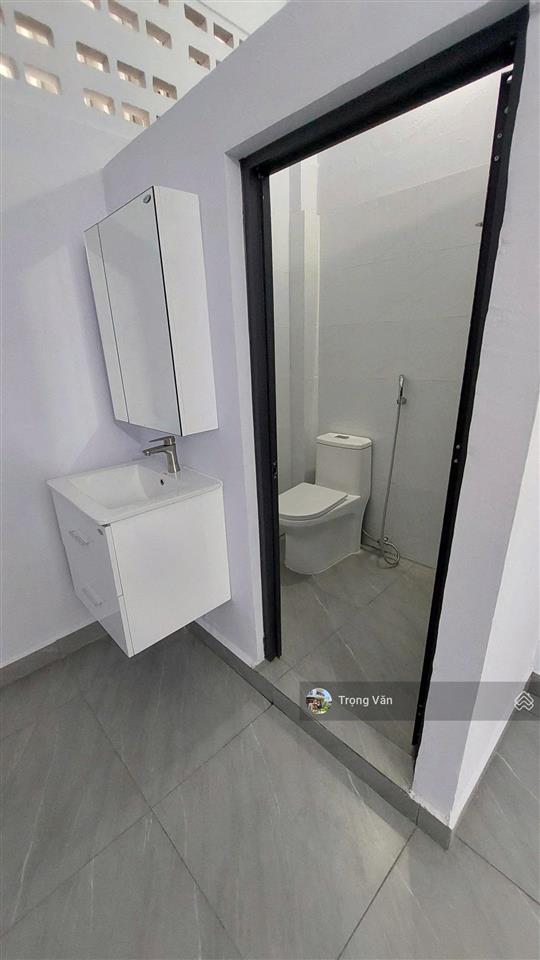 Giá tốt 10,9 tỷ  sổ 61,79m²  sát mặt tiền đinh tiên hoàng  hẻm thoáng gần 4m