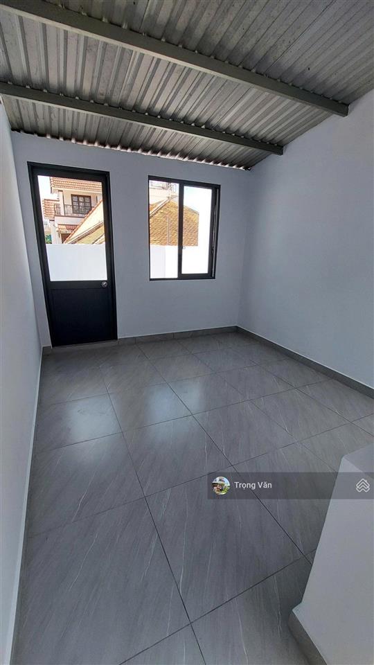 Giá tốt 10,9 tỷ  sổ 61,79m²  sát mặt tiền đinh tiên hoàng  hẻm thoáng gần 4m