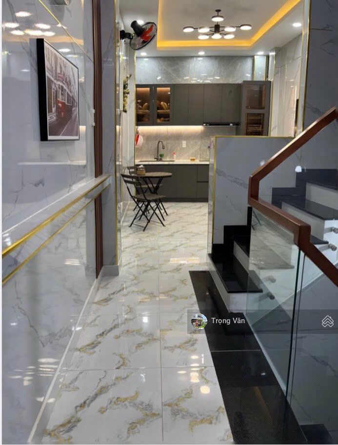 Mặt tiền view sông tôn thất thuyết  62m²  nhà mới 4 tầng hc đủ. chỉ 13 tỷ