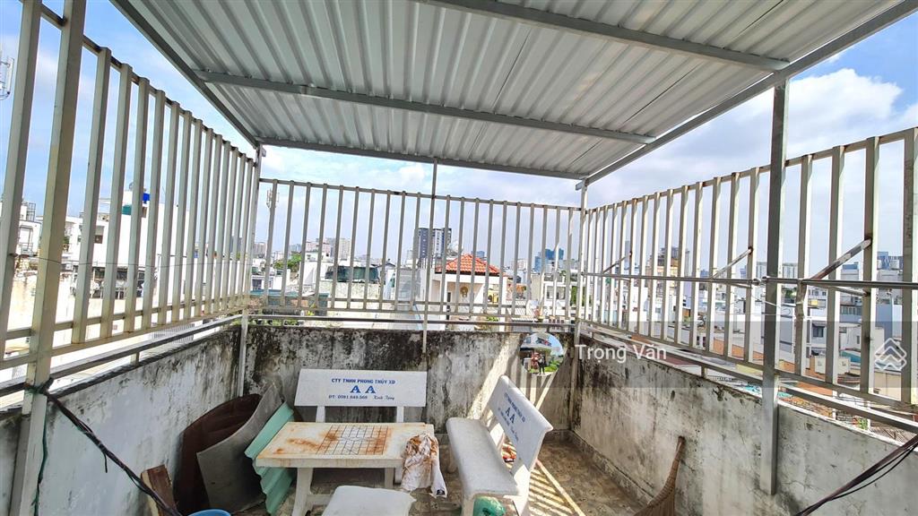 Căn góc mặt tiền tôn đản  nhà 5 tầng btct hc đủ  dt 4,8m x 8m. giá 9.7 tỷ