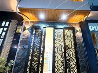 Chỉ 5,6 tỷ  khu phân lô hẻm 4m hoàng diệu giáp q1  nhà mới 4 tầng như hình