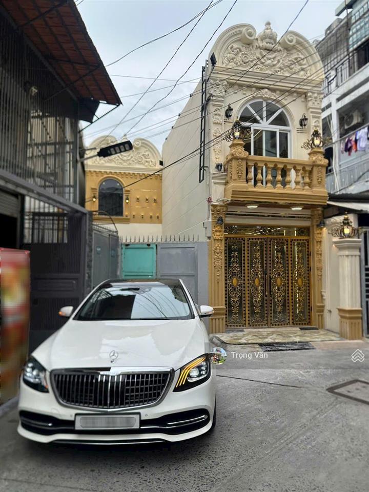 Xe hơi đỗ cửa  cạnh nhà thờ sao mai  nhà mới sổ 73,7m². chỉ 11,5 tỷ