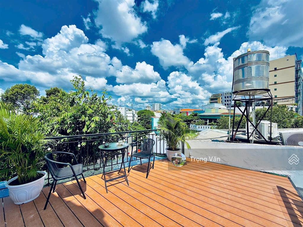 Chỉ 10,55 tỷ  mặt tiền trường sa view đẹp  nhà mới 5 tầng  ngang 4,48m