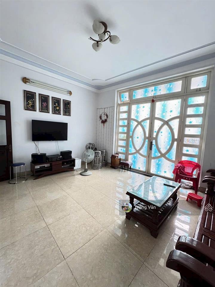 Mặt tiền khu bàu cát  115,33m² (5,05 x 23,2) không lg. giá tốt 18 tỷ