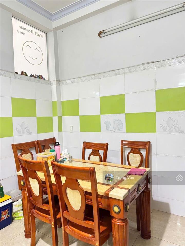 Mặt tiền khu bàu cát  115,33m² (5,05 x 23,2) không lg. giá tốt 18 tỷ