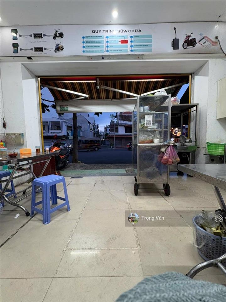 Cho thuê nhà nguyên căn mặt tiền hoàng việt  3 tầng  ngang 5,35 x 11m