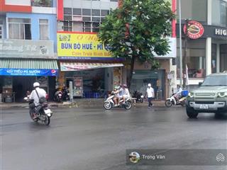 Cho thuê nhà nguyên căn mặt tiền hoàng việt  3 tầng  ngang 5,35 x 11m