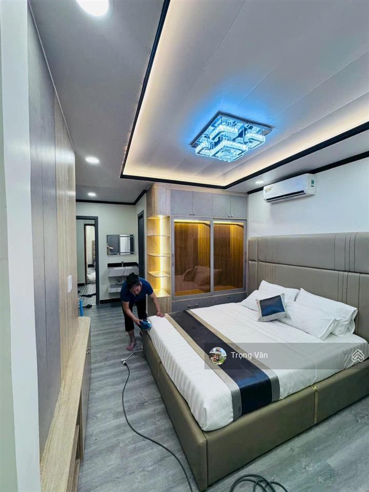 Nhà thật  giáp bắc hải q10  chỉ 6,7 tỷ  sổ hồng 72,27m² (ngang 15m)  nhà lung linh 3pn 4wc