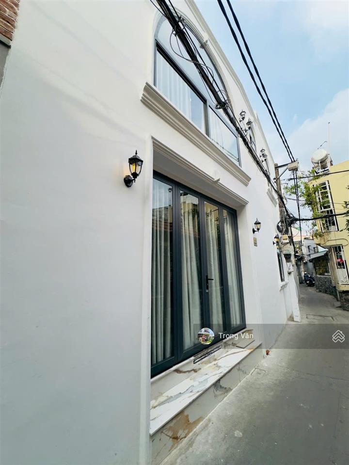 Nhà thật  giáp bắc hải q10  chỉ 6,7 tỷ  sổ hồng 72,27m² (ngang 15m)  nhà lung linh 3pn 4wc