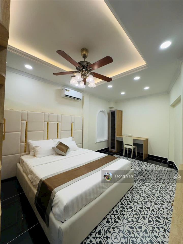Nhà thật  giáp bắc hải q10  chỉ 6,7 tỷ  sổ hồng 72,27m² (ngang 15m)  nhà lung linh 3pn 4wc