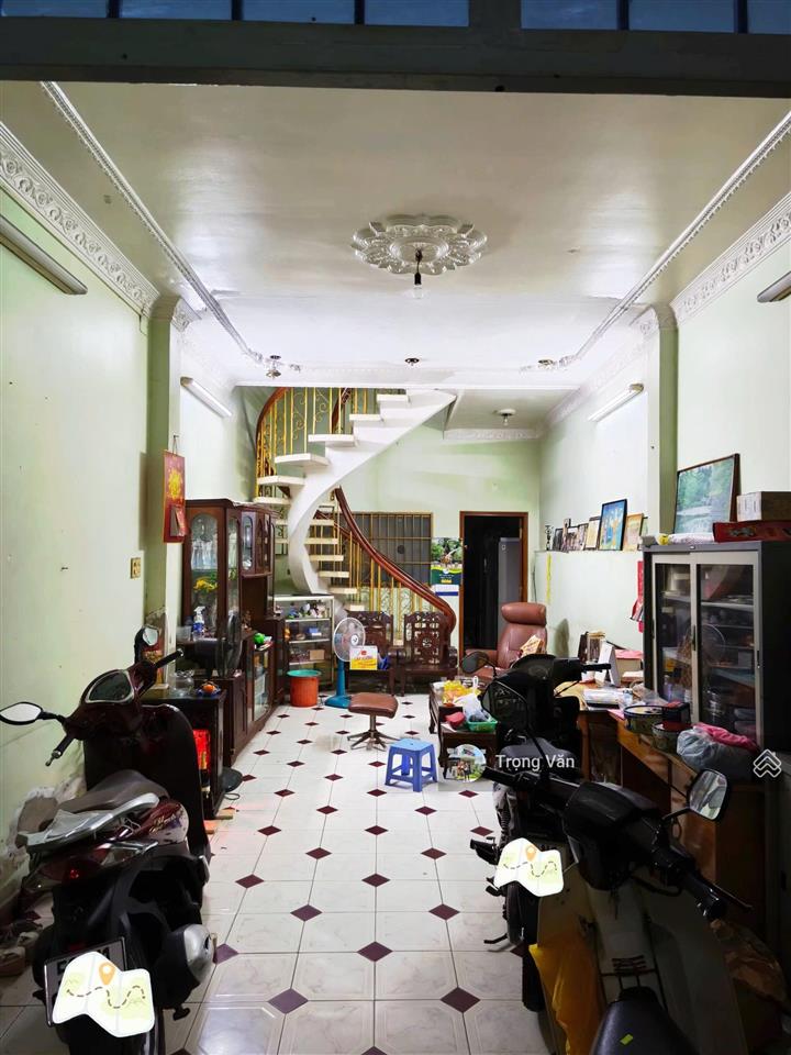 Diện tích khủng 165m²  có thể tách thành 2 căn  xe hơi đỗ cửa  nhà cũ 5 tầng hc đủ. giá 19,5 tỷ