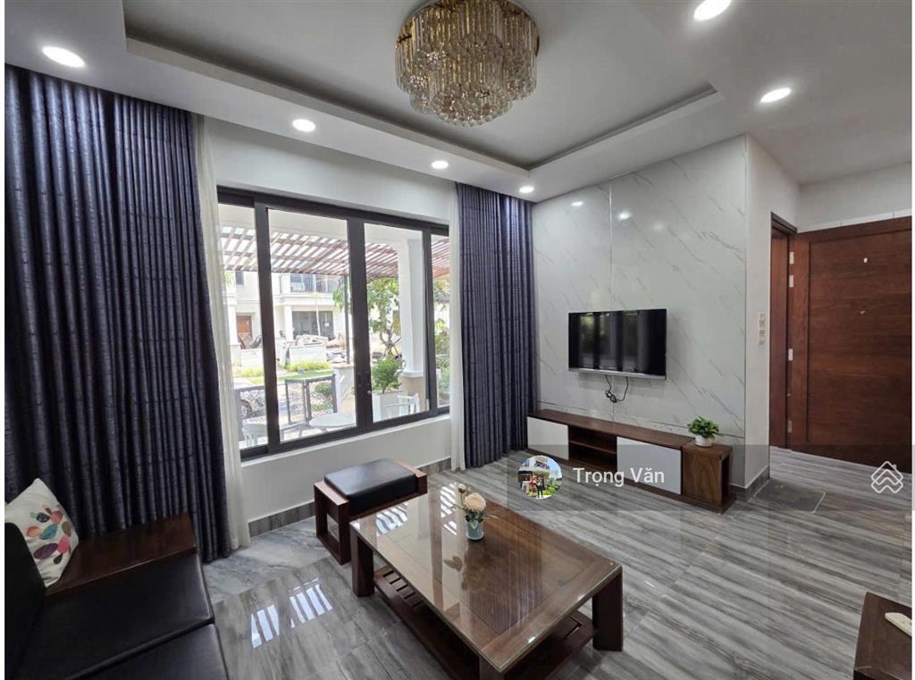 Bán biệt thự 7 x 17,5m  khu compound nine south ven sông  full nội thất. giá 17,5 tỷ