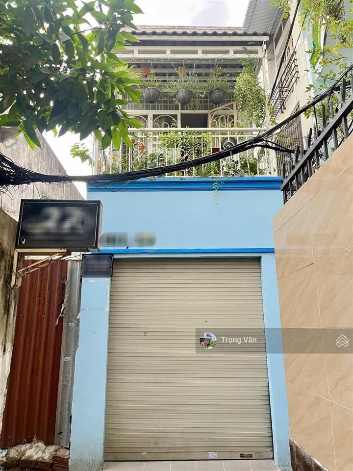 Căn góc 3 mặt  ngay cô giang  dt 40,9m2 đất  hđ thuê 180 triệu/năm. giá 6 tỷ