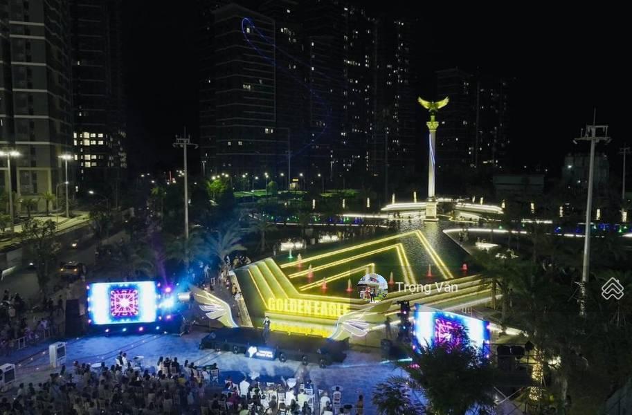 Bán nhanh nhà mặt phố manhattan khu đô thị vin q9  nhà 5 tầng + 1 tum hc đủ. giá 23 tỷ