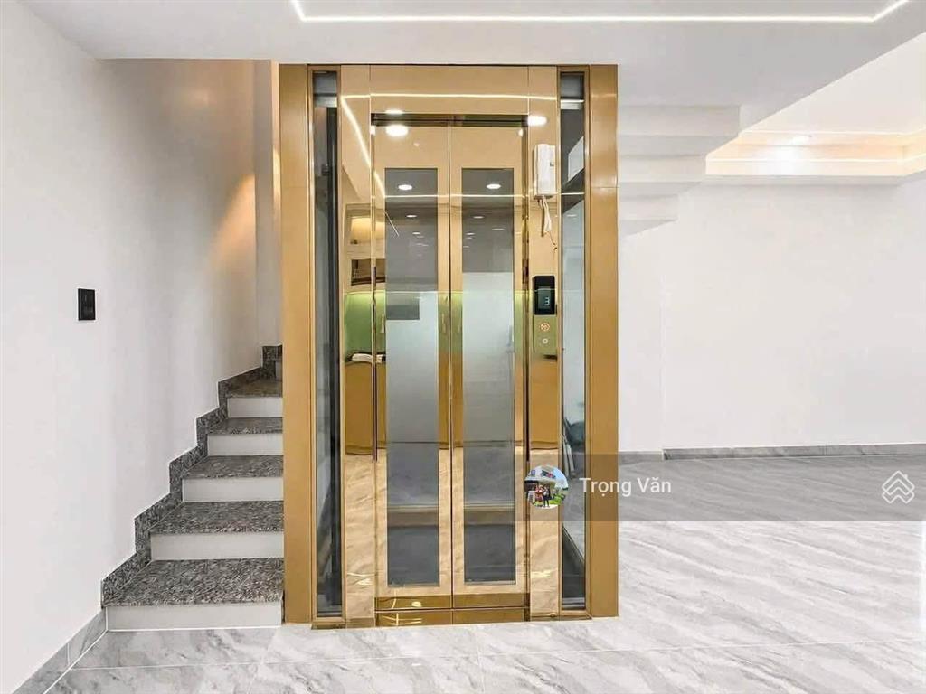 Hẻm xe hơi né, giáp quận 1  nhà mới xây 2026 từ móng  6 tầng + có thang máy. giá 11,5 tỷ