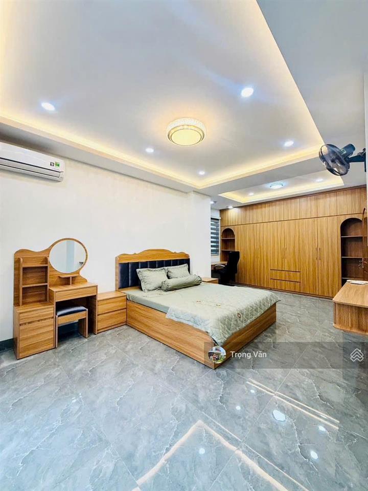 Mặt đường khu phan xích long vip  sổ 50,5m2 (6,66 x 8)  nhà mới xây từ móng 2026 có thang máy