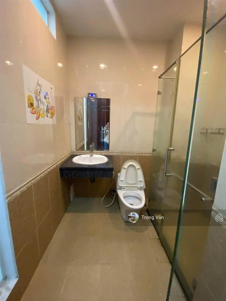 Nhà mặt tiền nguyễn thái học  8 tầng 12pn 14wc  1 năm tiền thuê tới 1,5 tỷ. giá 37 tỷ