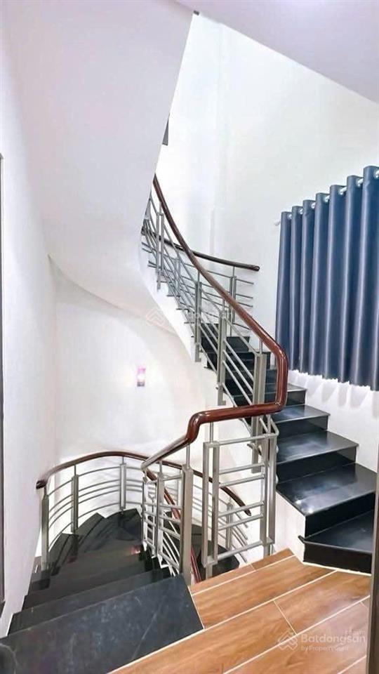 Chỉ 4,7 tỷ  nhà 5 tầng hoàn công đủ  sổ 37,7m2 (ngang 7,62m)  tôn thất thuyết
