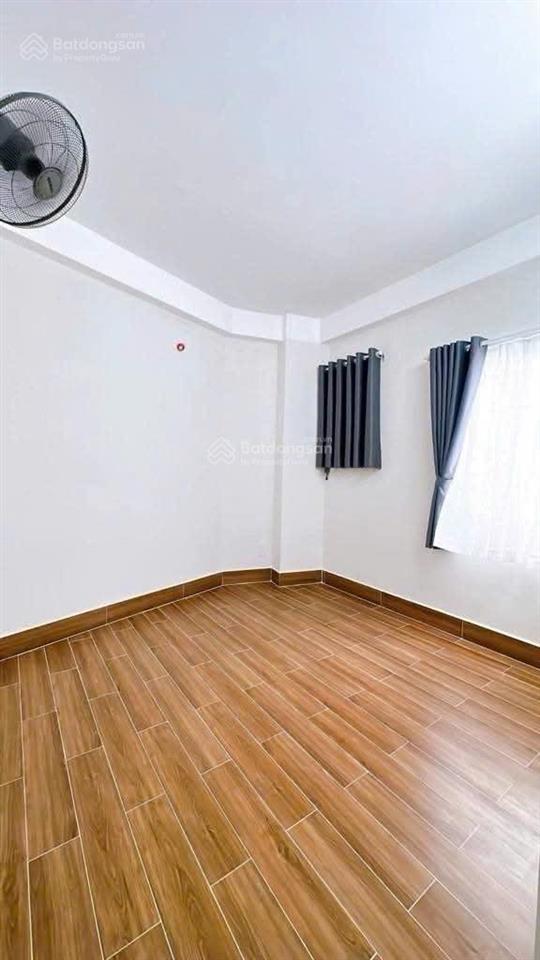 Chỉ 4,7 tỷ  nhà 5 tầng hoàn công đủ  sổ 37,7m2 (ngang 7,62m)  tôn thất thuyết