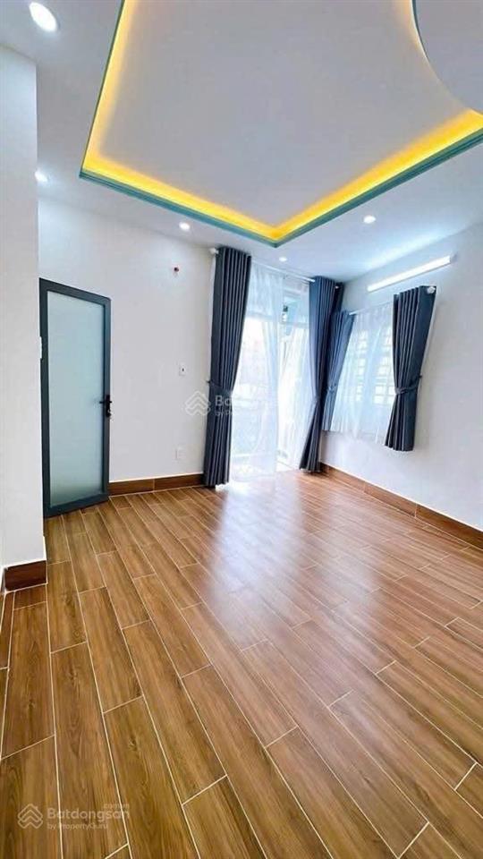 Chỉ 4,7 tỷ  nhà 5 tầng hoàn công đủ  sổ 37,7m2 (ngang 7,62m)  tôn thất thuyết