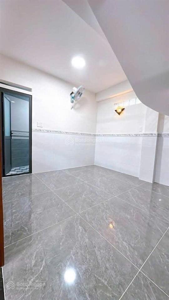 Chỉ 4,7 tỷ  nhà 5 tầng hoàn công đủ  sổ 37,7m2 (ngang 7,62m)  tôn thất thuyết