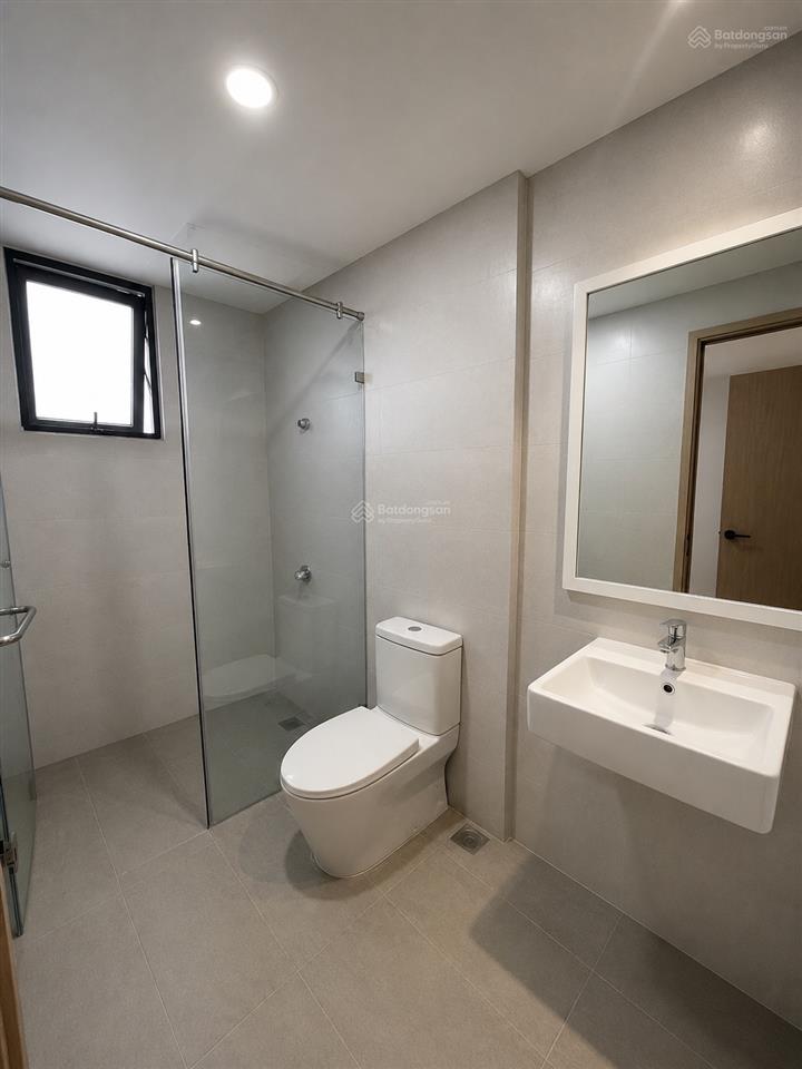 Giá tốt safira khang điền  căn góc view đẹp, thoáng  2pn 2wc + 1 ban công + 1 lô gia. nhà mới sửa