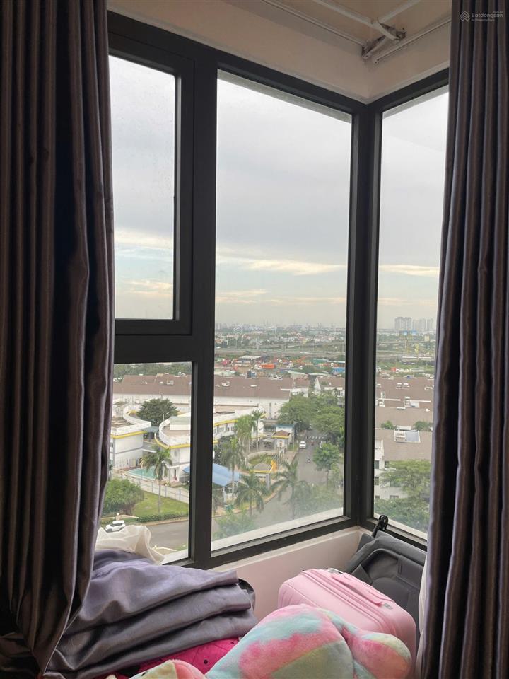 Giá tốt safira khang điền  căn góc view đẹp, thoáng  2pn 2wc + 1 ban công + 1 lô gia. nhà mới sửa