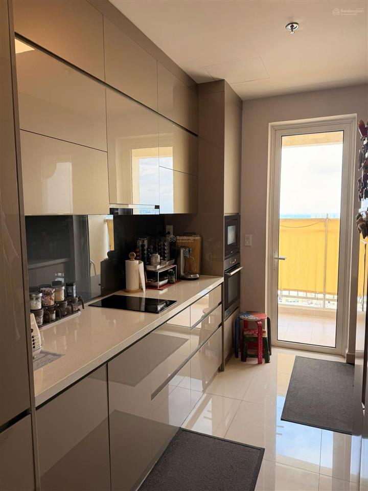 Foreigner quota hiếm  duplex penthouse 162,2m2  lucky palace novaland. giá tốt 10,5 tỷ