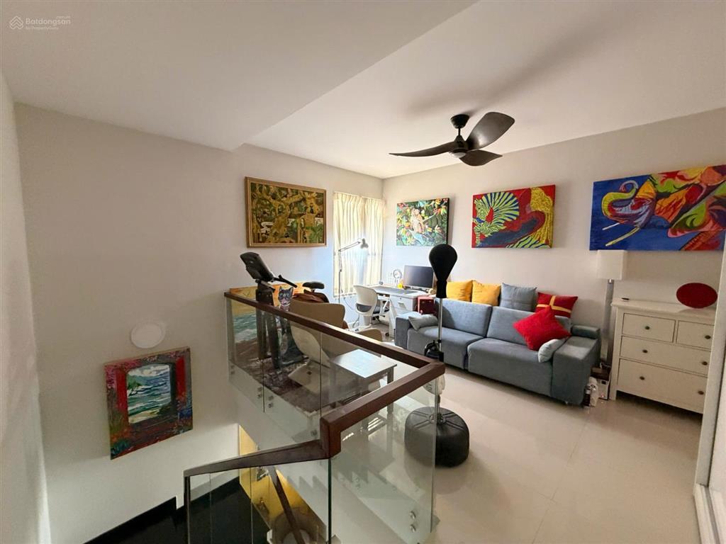 Foreigner quota hiếm  duplex penthouse 162,2m2  lucky palace novaland. giá tốt 10,5 tỷ