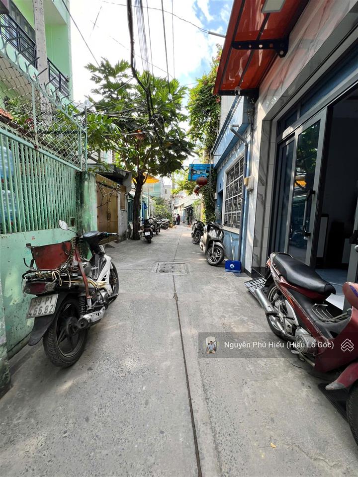 Bán nhanh nhà hxh thông lê liễu  tân phú  5,2x8,1 nở hậu(47,6m2)  chỉ 5,49t(tl)