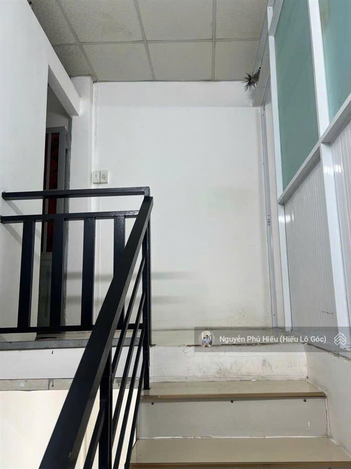 Gấp bán nhà đường 18  tân phú  4x14,2m (62,7m2)  chỉ 5,79tỷ (tl)