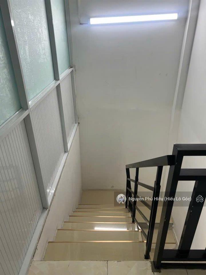Gấp bán nhà đường 18  tân phú  4x14,2m (62,7m2)  chỉ 5,79tỷ (tl)