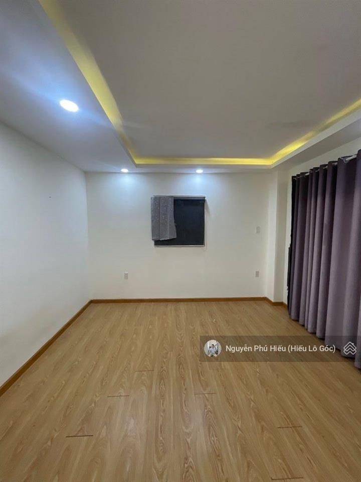 Gấp bán giảm chào  4,65tỷ(tl)  nhà lô góc hẻm thông 6m  đô đốc long, tân phú  4,5x8m