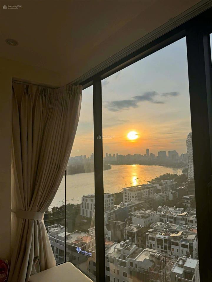 Bán căn góc 2pn one verandah | 80m | full nội thất | giá 9,8 tỷ